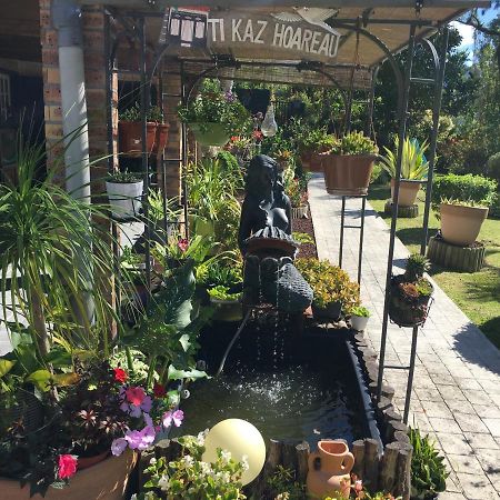 Bed and Breakfast Ti Kaz Hoareau Salazie Exterior foto